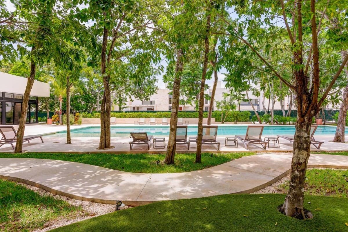 New Palmara With Pool And Paddle Court Gated Casa de férias Playa del Carmen