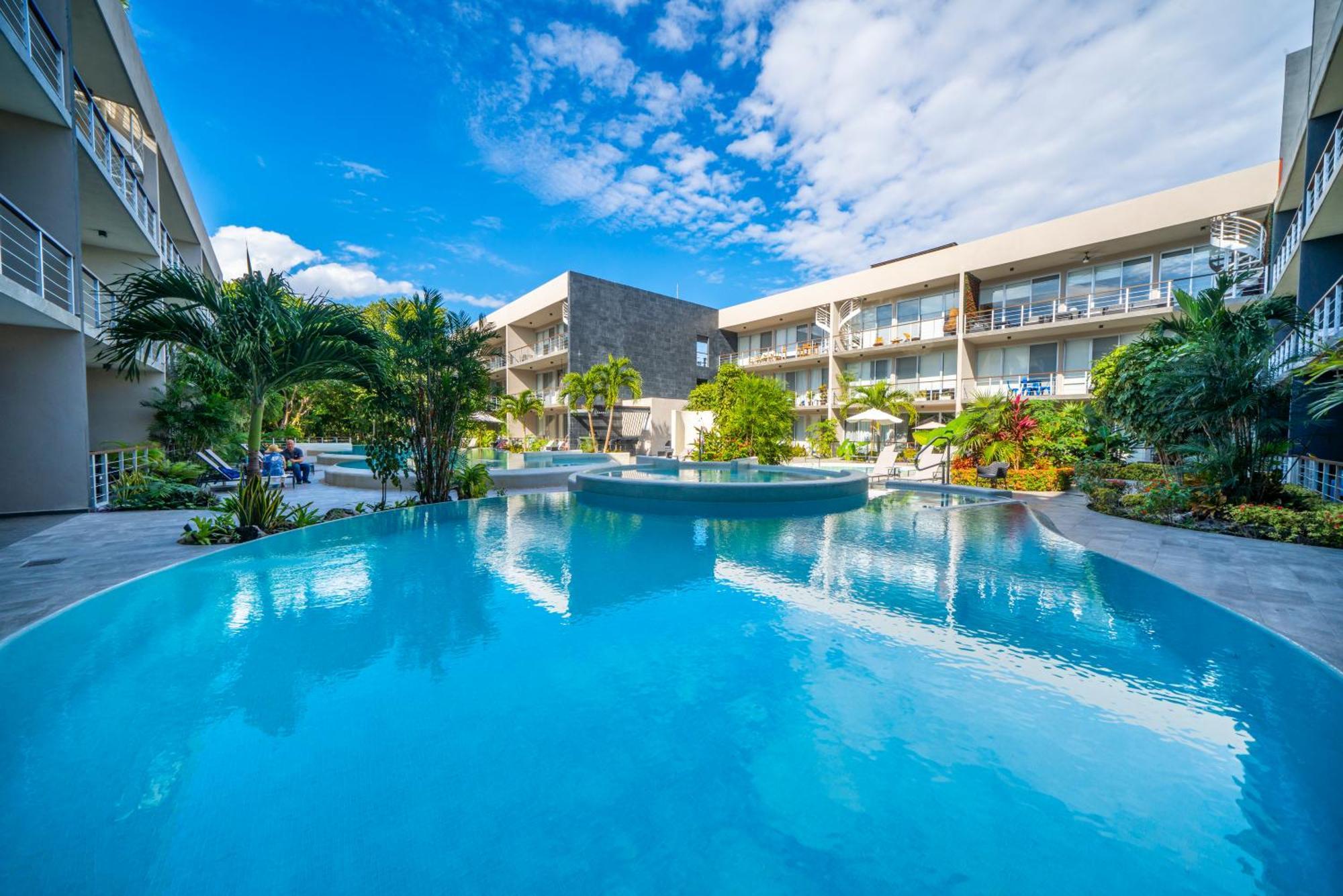 Apartment Luxury 2 Bedroom With Pool - At Playacar Ii Bamoa *
