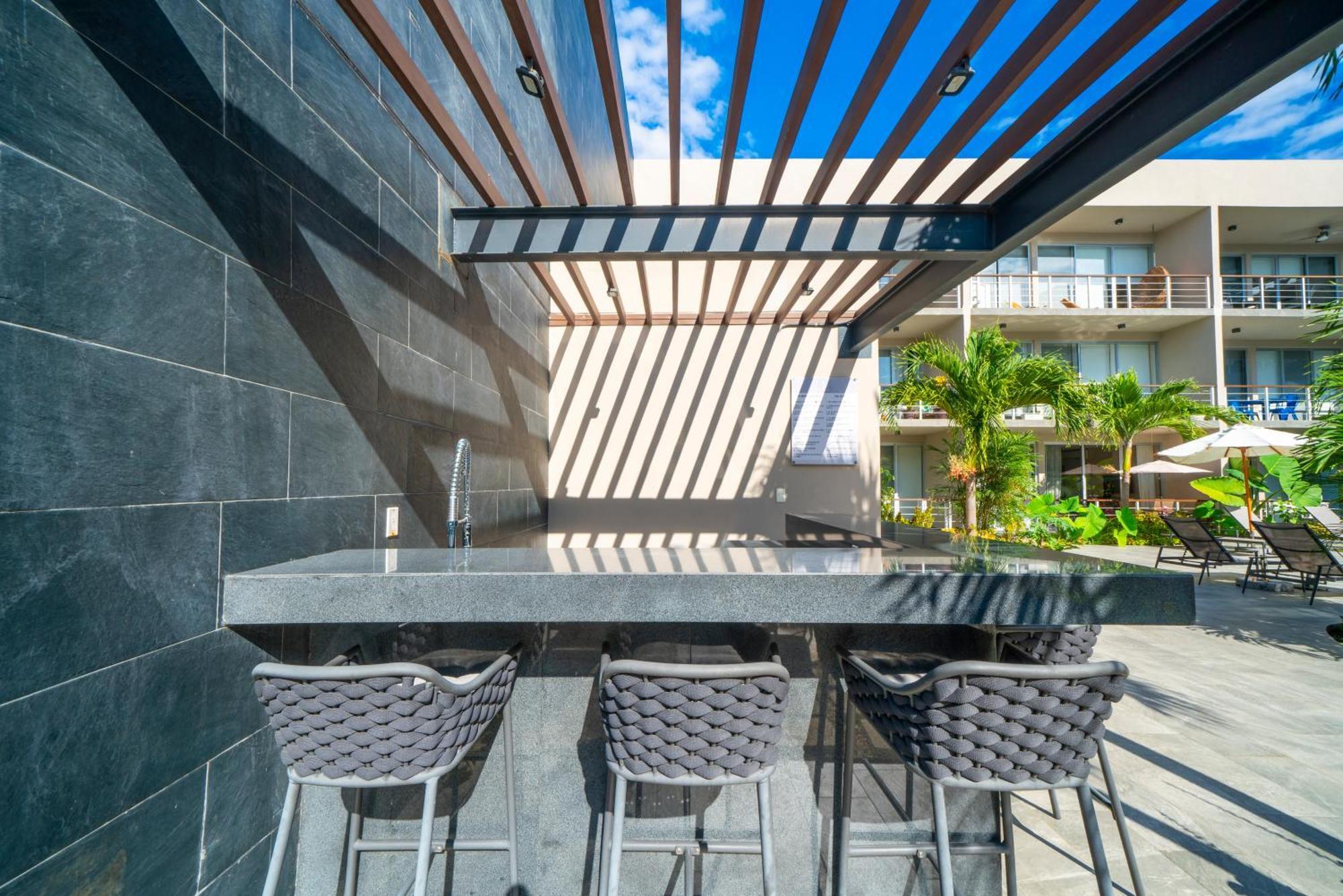 Apartment Luxury 2 Bedroom With Pool - At Playacar Ii Bamoa Playa del Carmen