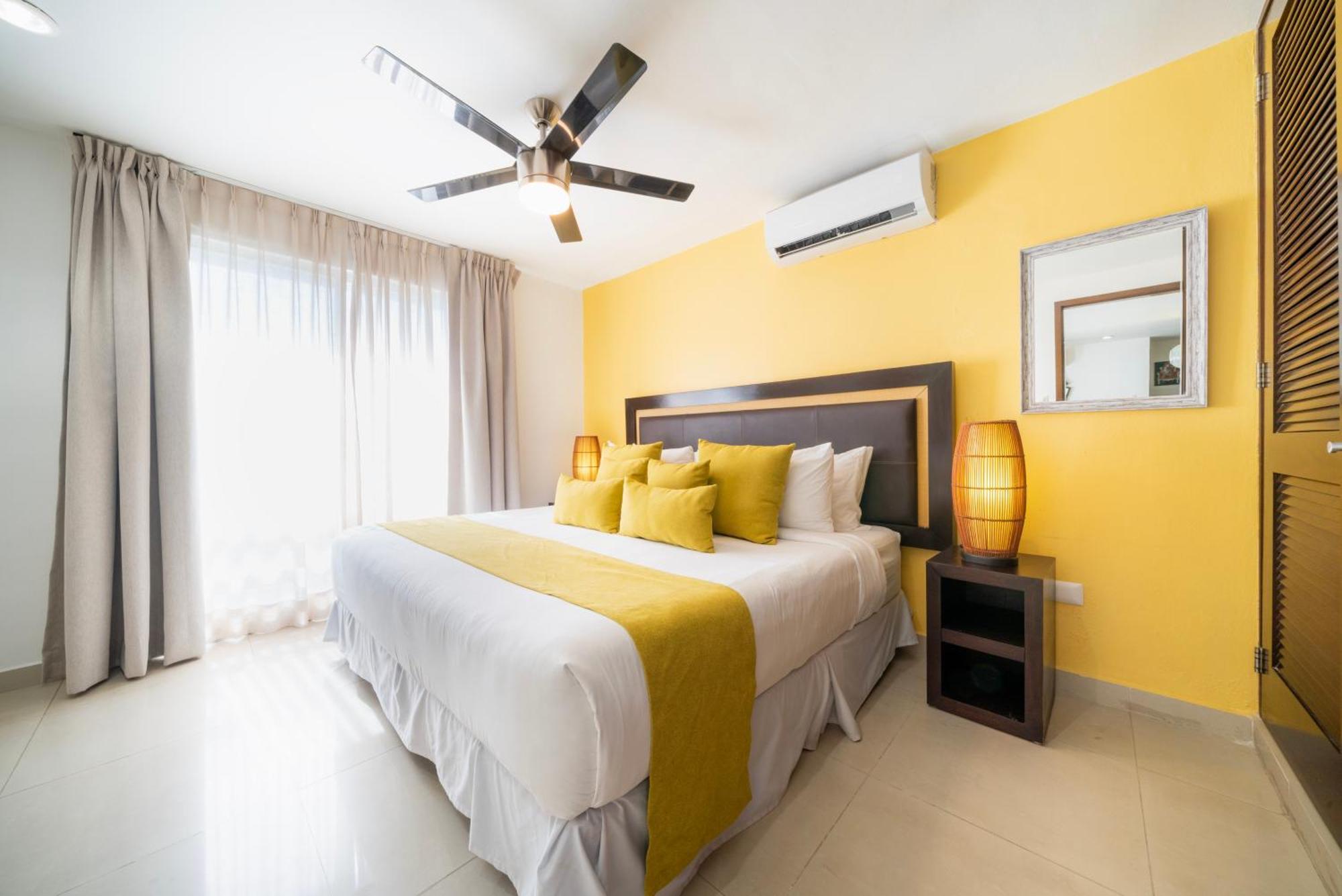 Apartment 2 Bedroom Penthouse With Private Jacuzzi Next To Fifth Avenue And Beach - Plaza Paraiso A203
