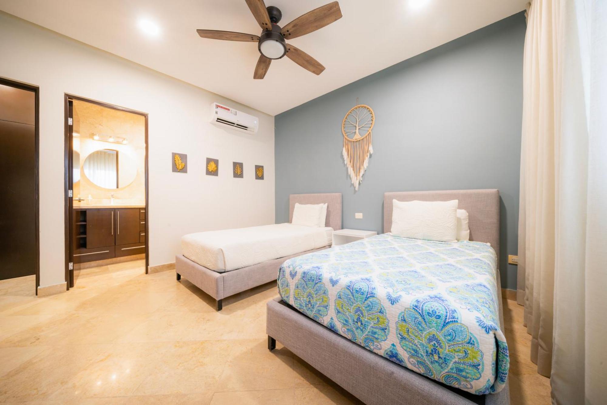Luxury 2 Bedroom At Haab, *