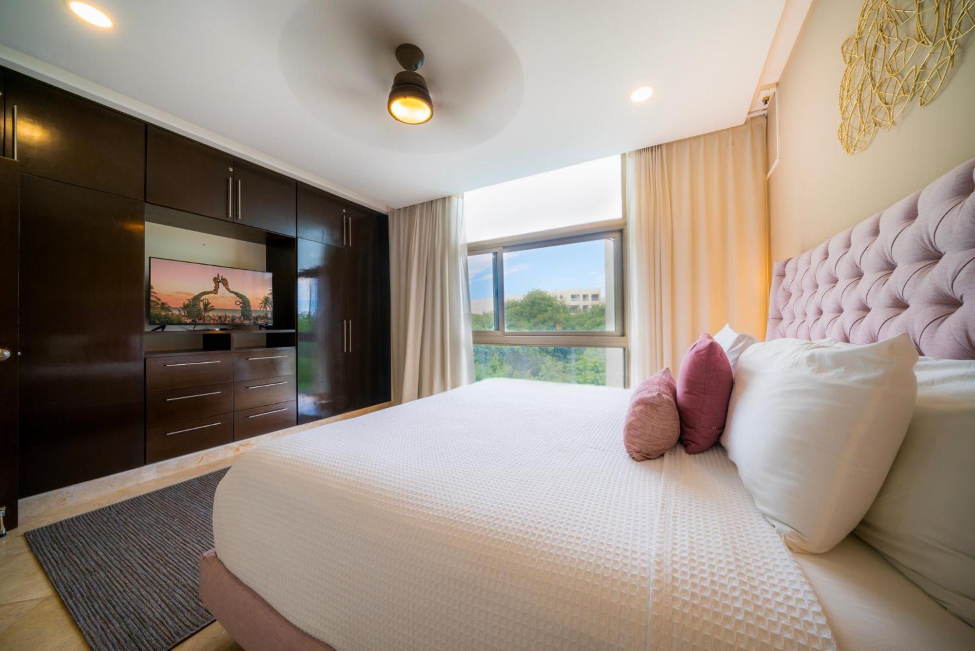 Apartment Luxury 2 Bedroom At Haab, Playa del Carmen