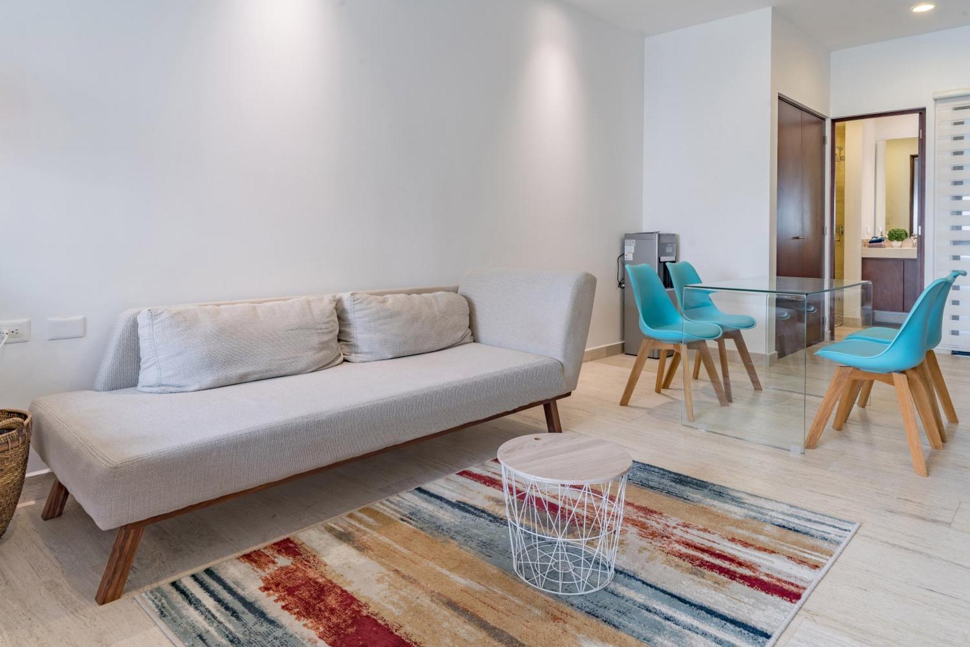 With Rooftop Pool, Gym - At L - Lidia Apartment Playa del Carmen
