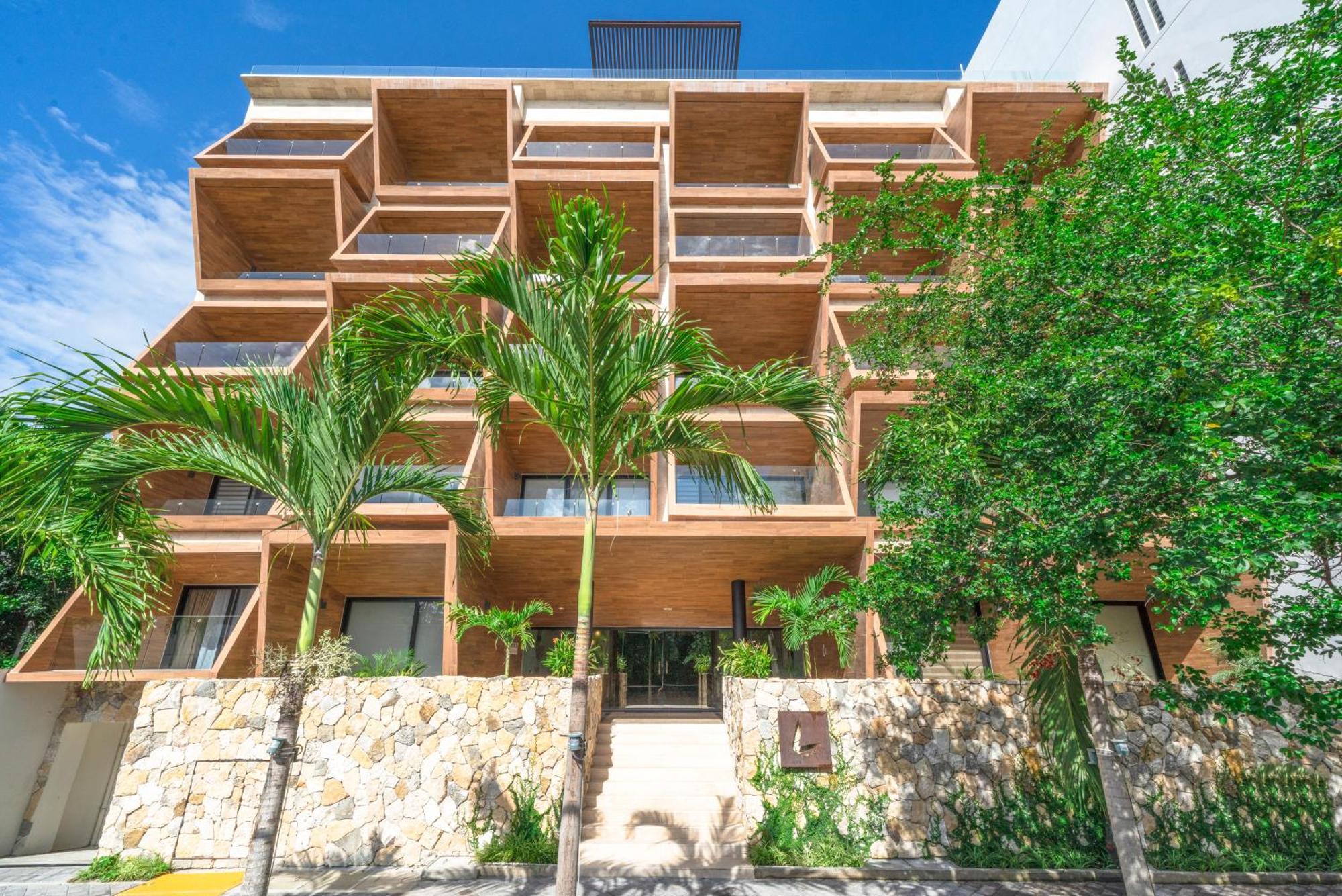 With Rooftop Pool, Gym - At L - Lidia Apartment Playa del Carmen