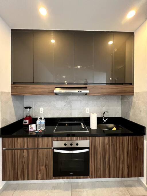 Apartment Fast Wifi/5 Min Beach/private Parking Playa del Carmen