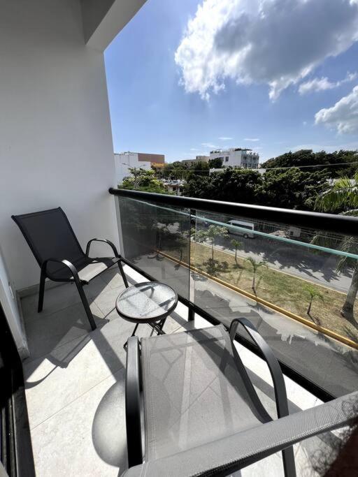 Fast Wifi/5 Min Beach/private Parking Apartment