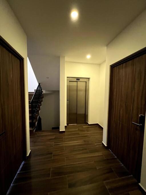 Apartment Fast Wifi/5 Min Beach/private Parking *