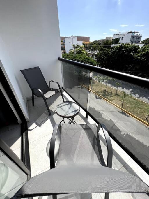 Fast Wifi/5 Min Beach/private Parking Apartment *