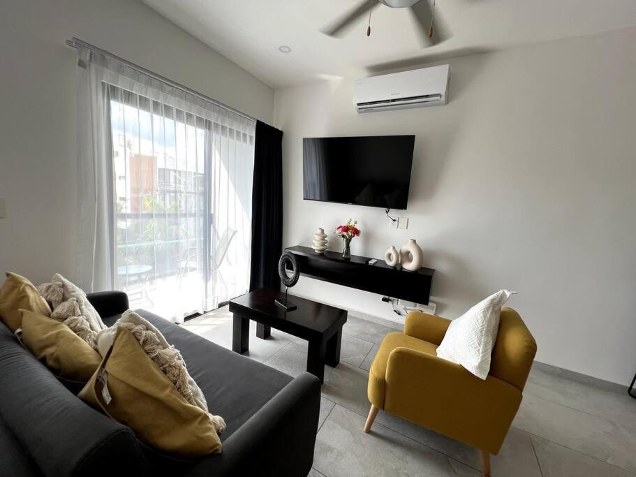 Apartment Fast Wifi/5 Min Beach/private Parking Playa del Carmen