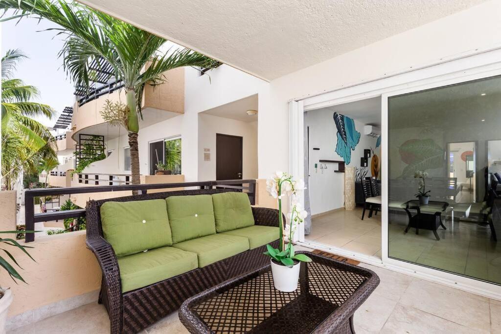 Spacious 2 Bedroom And Big Terrace In Centro Apartment Playa del Carmen