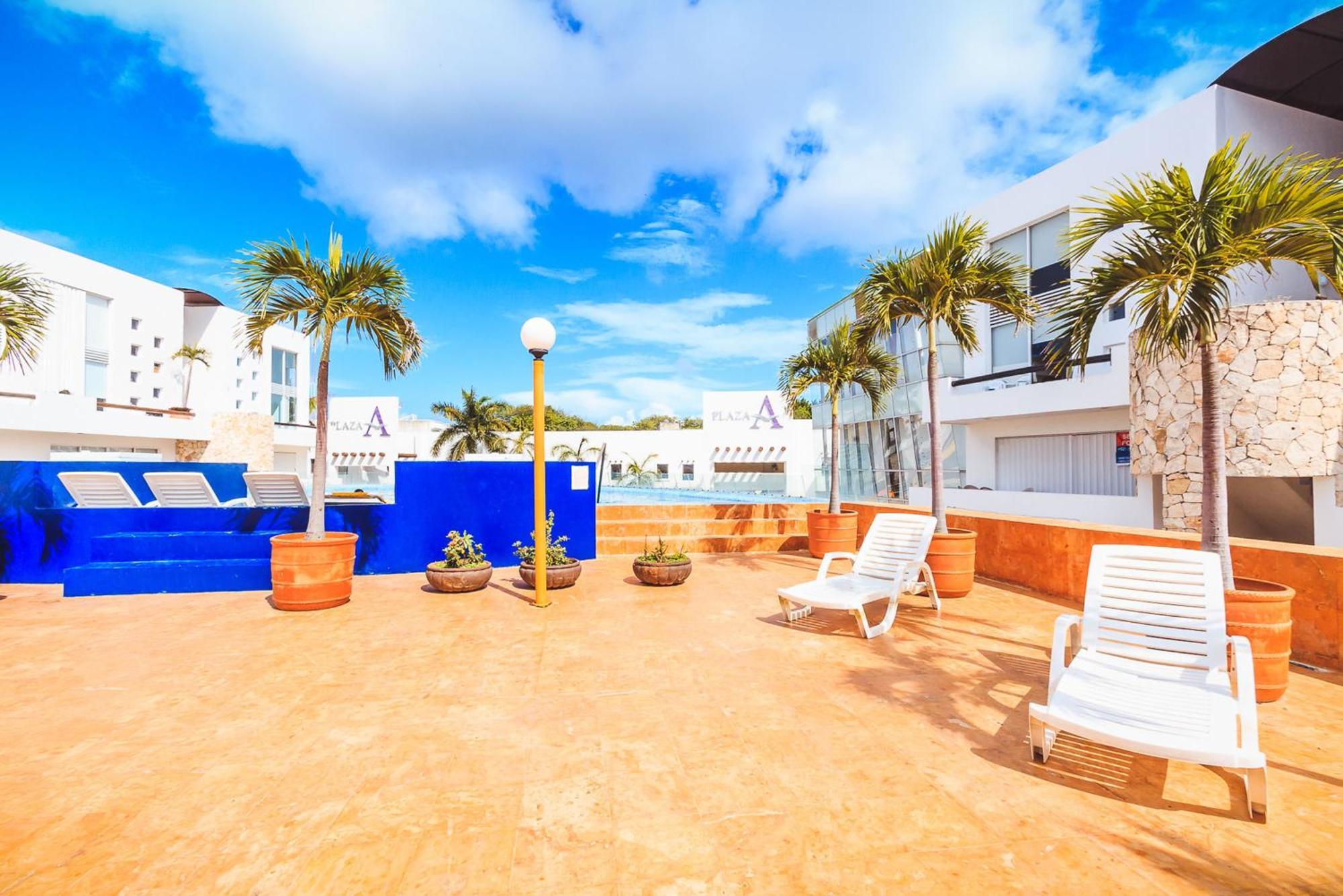2 Bedroom Penthouse With Private Jacuzzi Next To Fifth Avenue And Beach - Plaza Paraiso A203 Apartment *