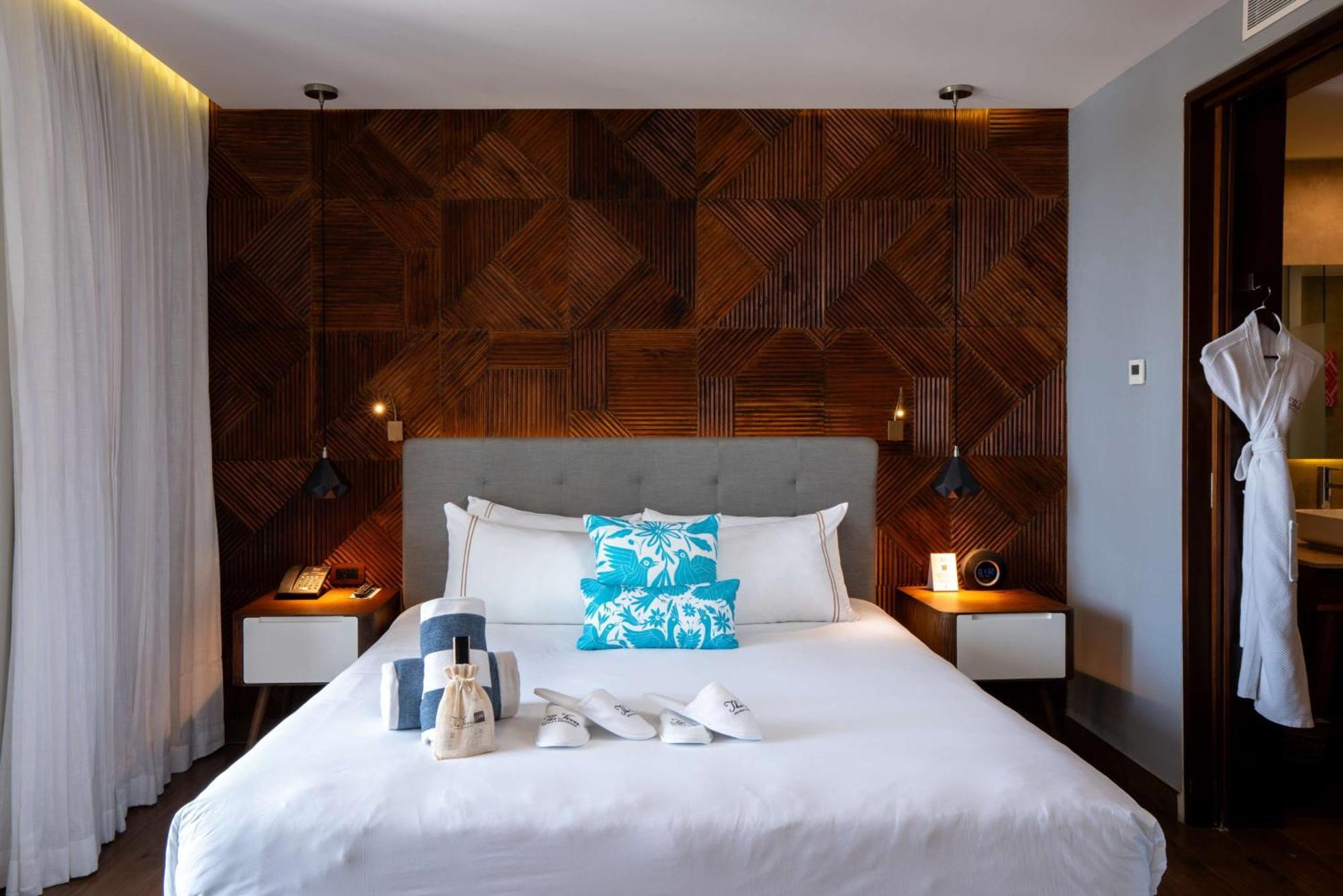 The Fives Downtown & Residences, Curio Collection By Hilton 4* Playa del Carmen