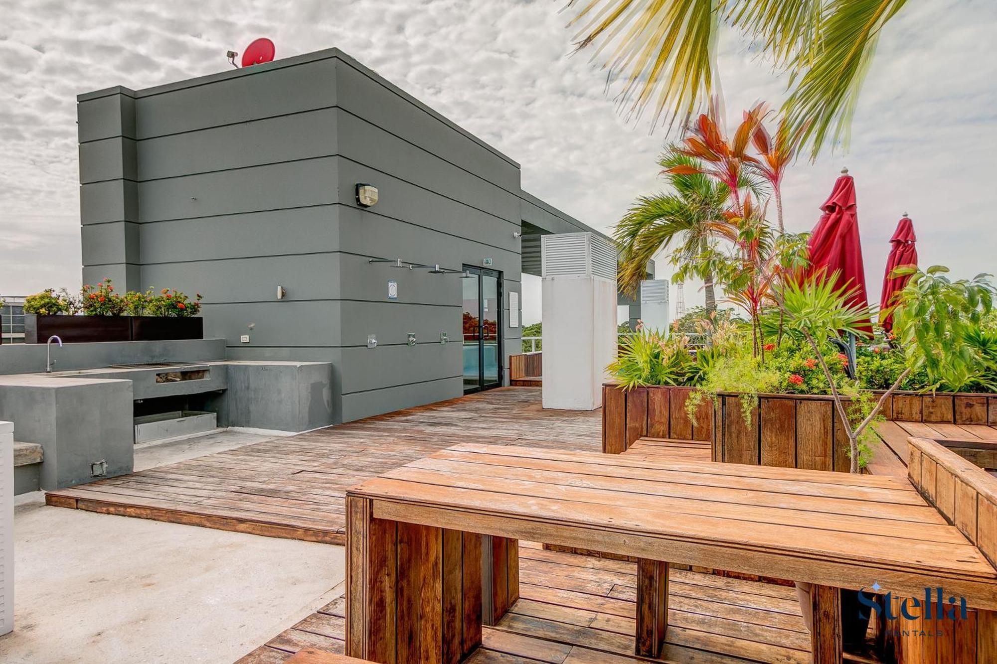 Apartment Golfers' Paradise At Nick Price Residences! *