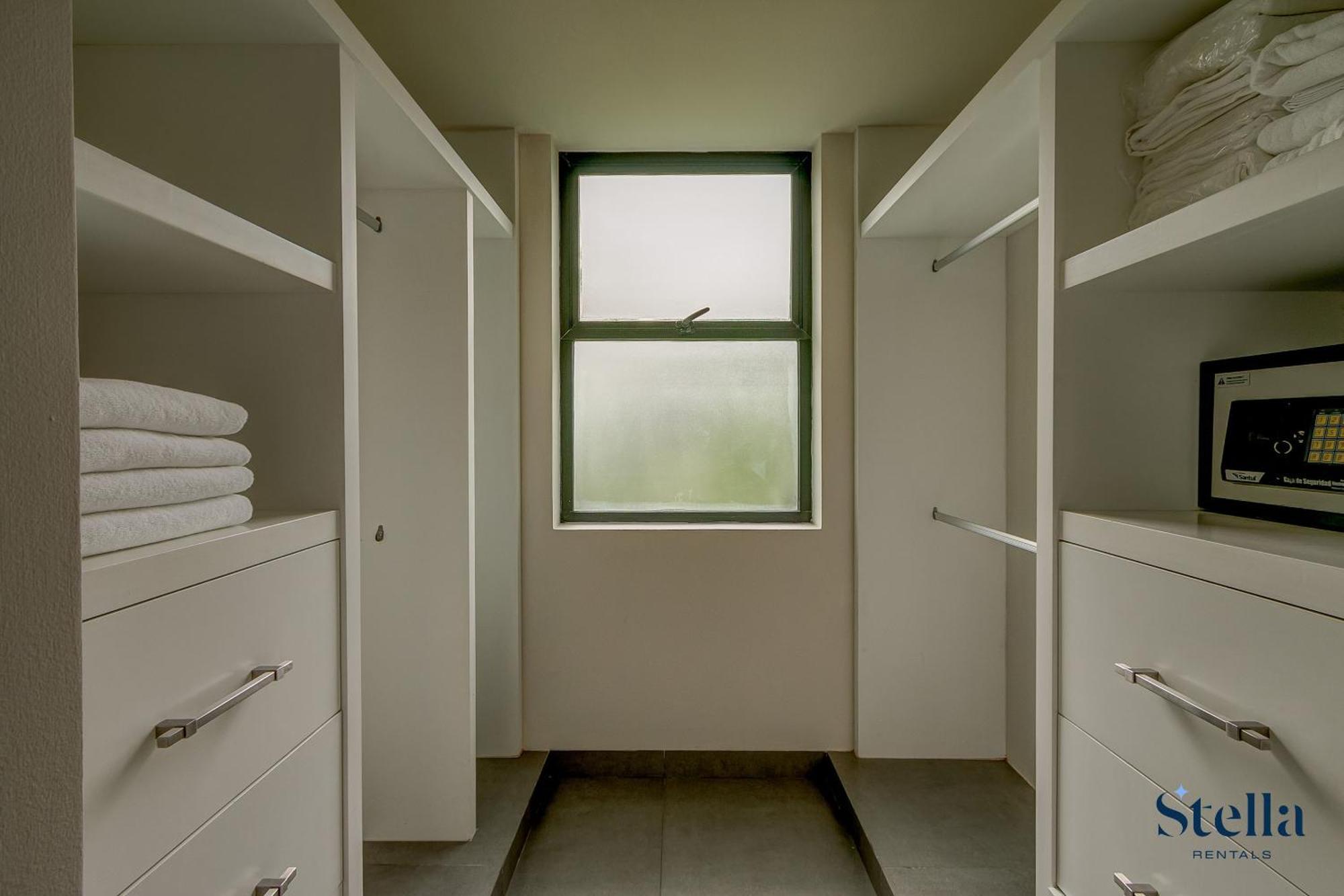 Golfers' Paradise At Nick Price Residences! Apartment
