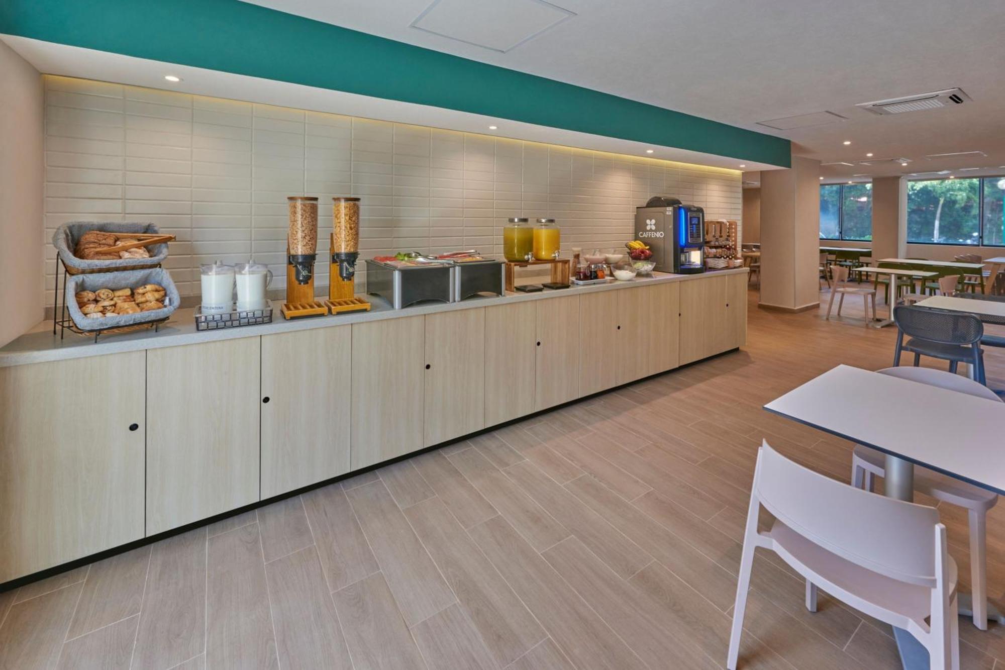 Hotel Express By Marriott 4*