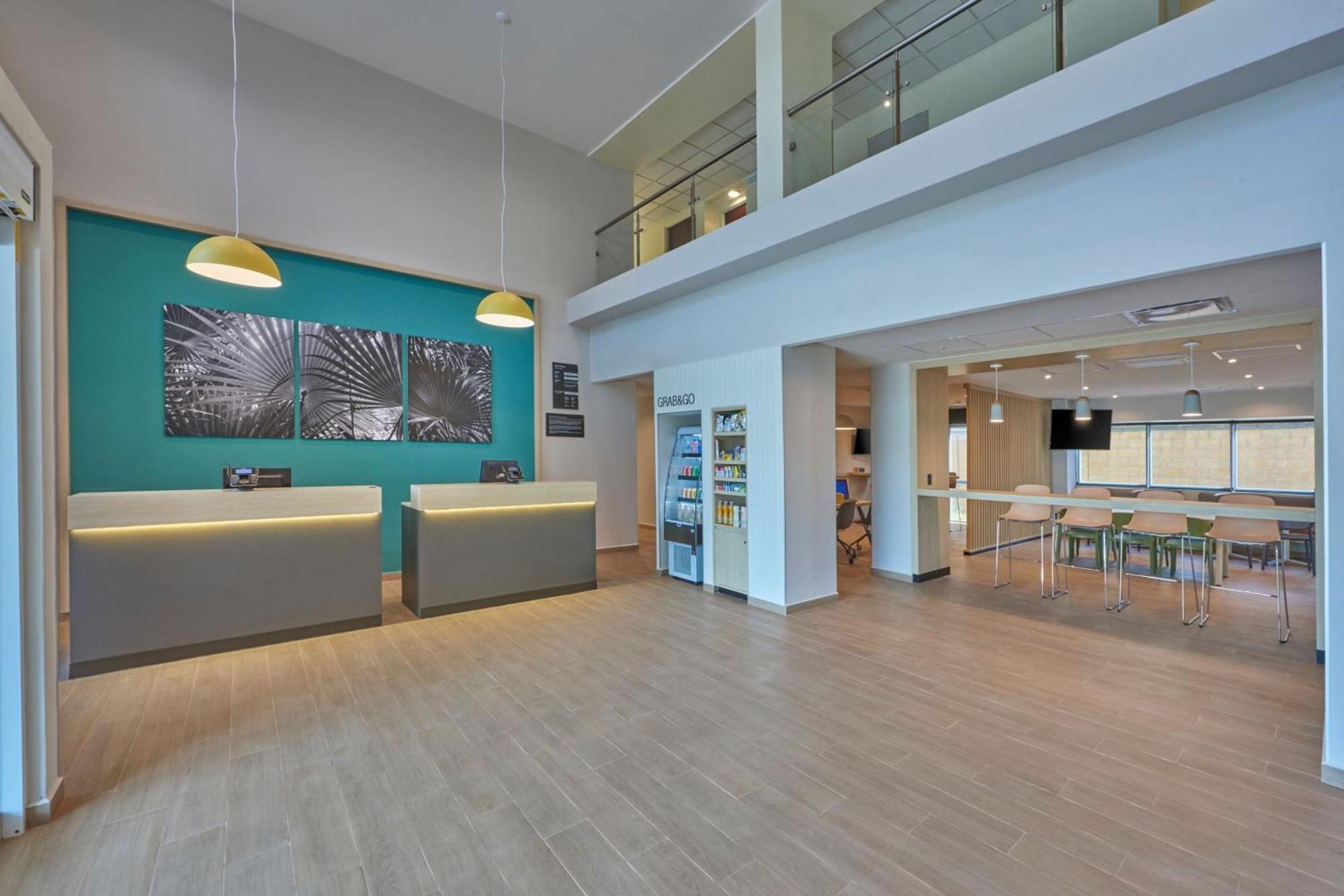 Hotel Express By Marriott Playa del Carmen