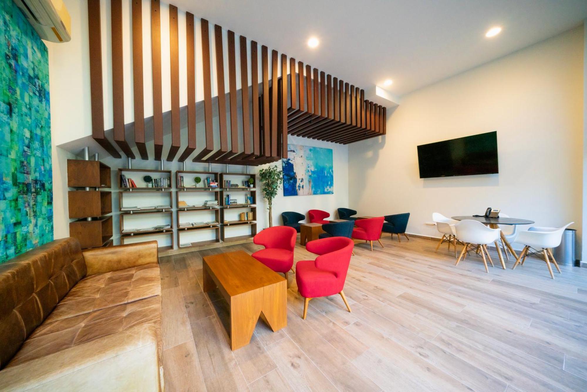 Apartment 1 Bedroom Penthouse With Pool - Palmares *