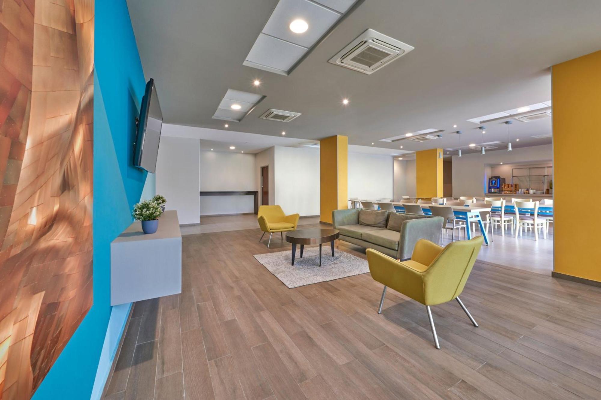 Express By Marriott Aparthotel Playa del Carmen
