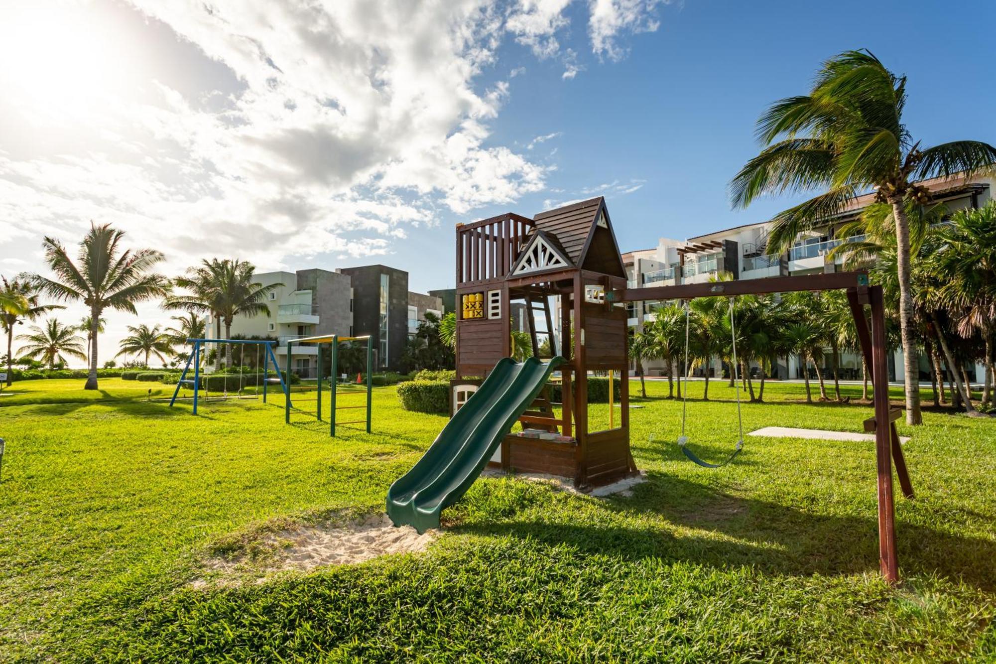 Casa Miraflores Playa del Carmen