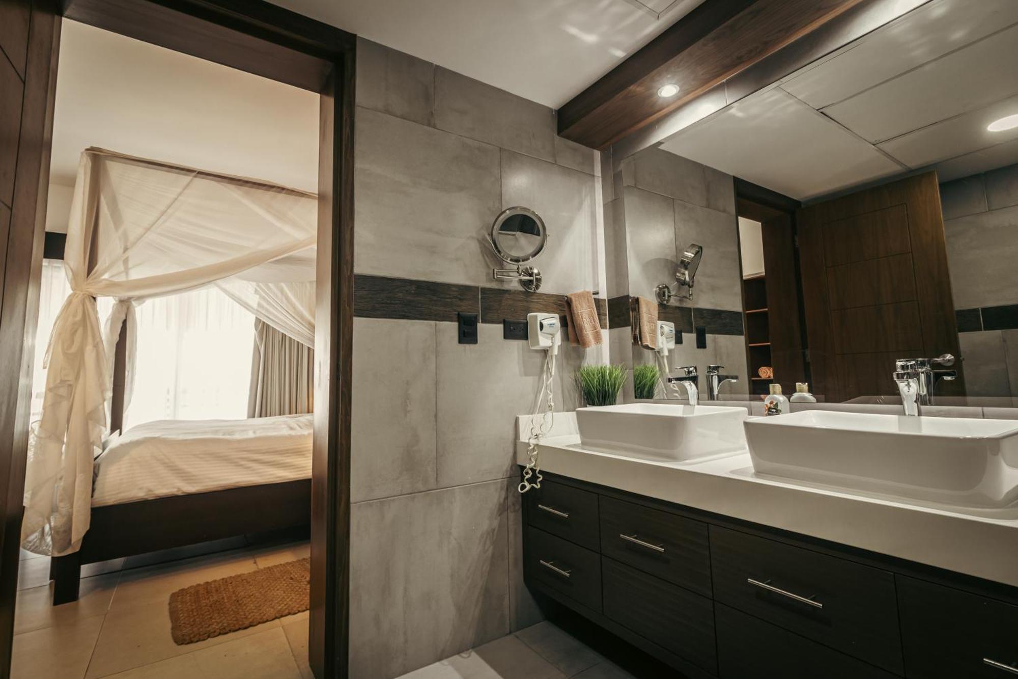 Aldea Thai Ocean Luxury Residences