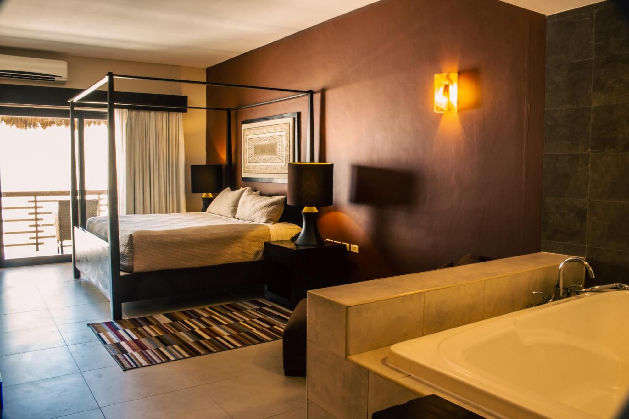 Aldea Thai Ocean Luxury Residences