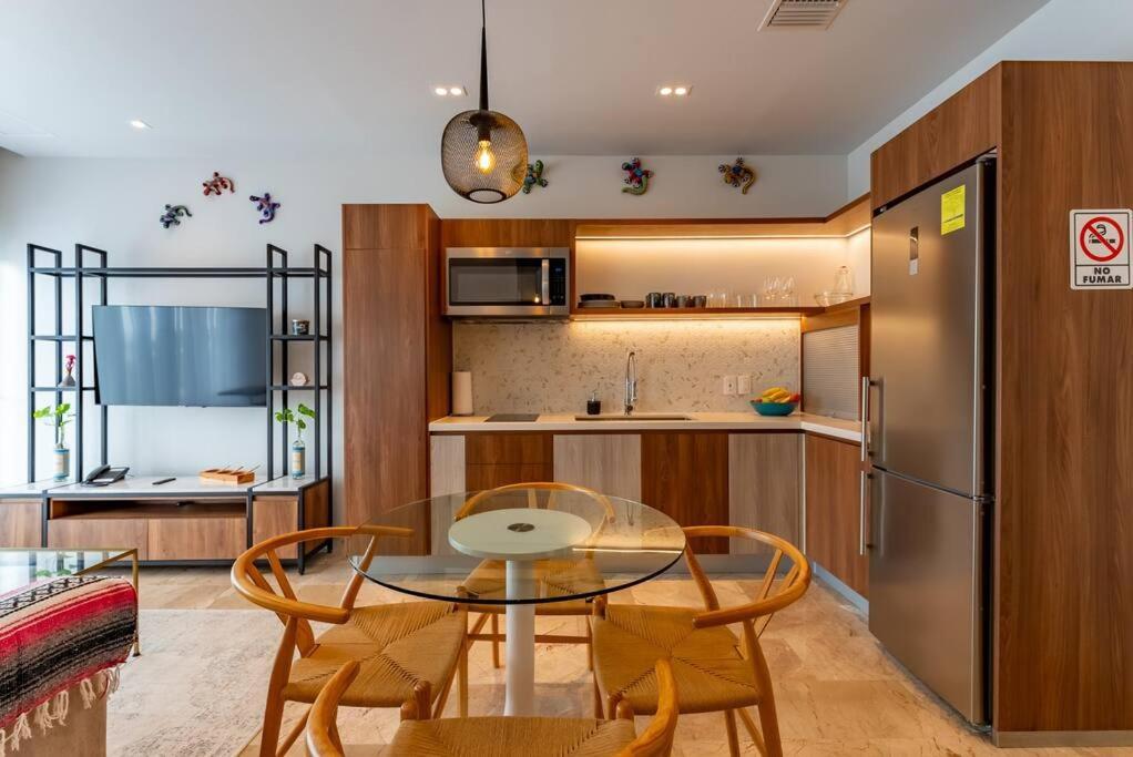 Casa Camaleon Luxury Condominium. Sea Views. Pools Apartment Playa del Carmen