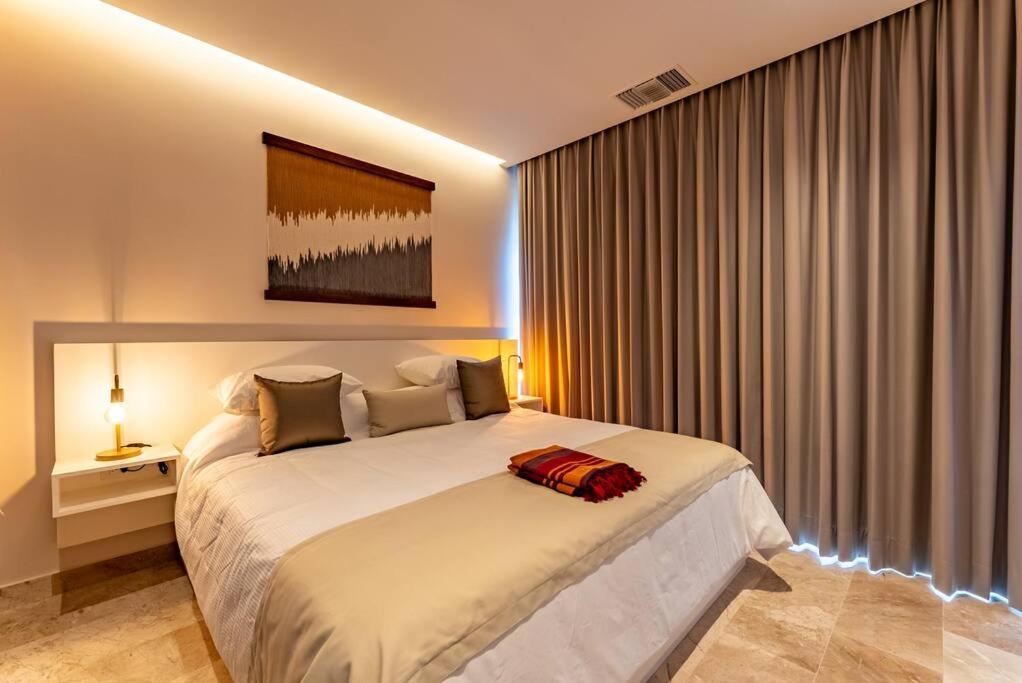Casa Camaleon Luxury Condominium. Sea Views. Pools * Playa del Carmen