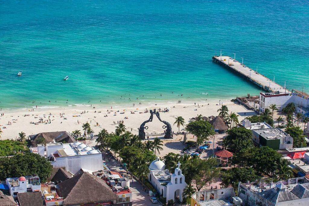 Casa Camaleon Luxury Condominium. Sea Views. Pools *