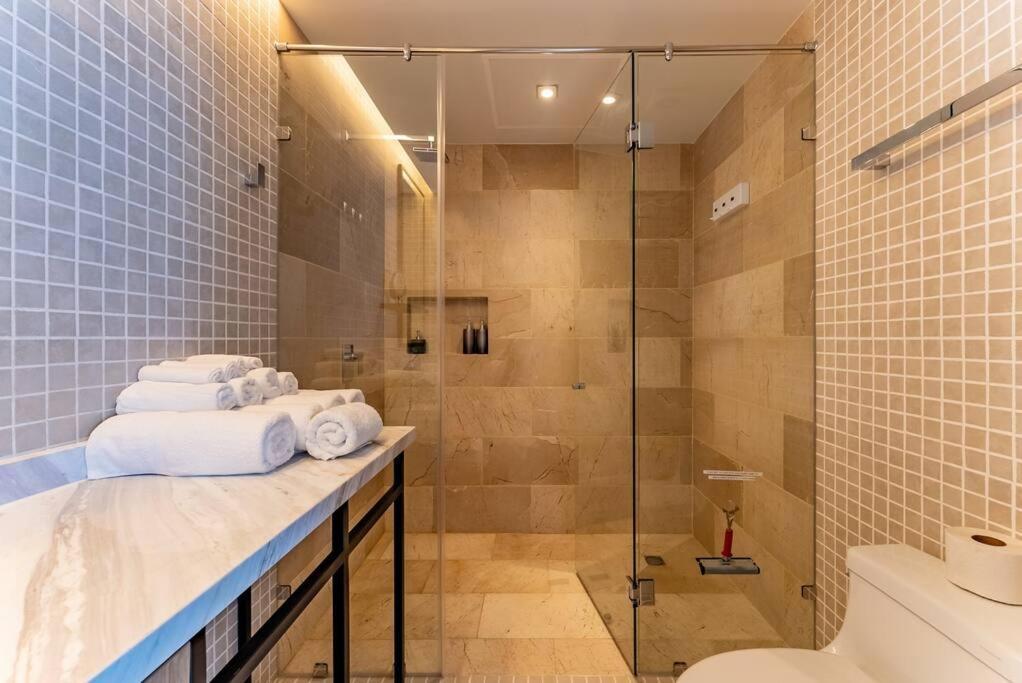 Casa Camaleon Luxury Condominium. Sea Views. Pools Playa del Carmen
