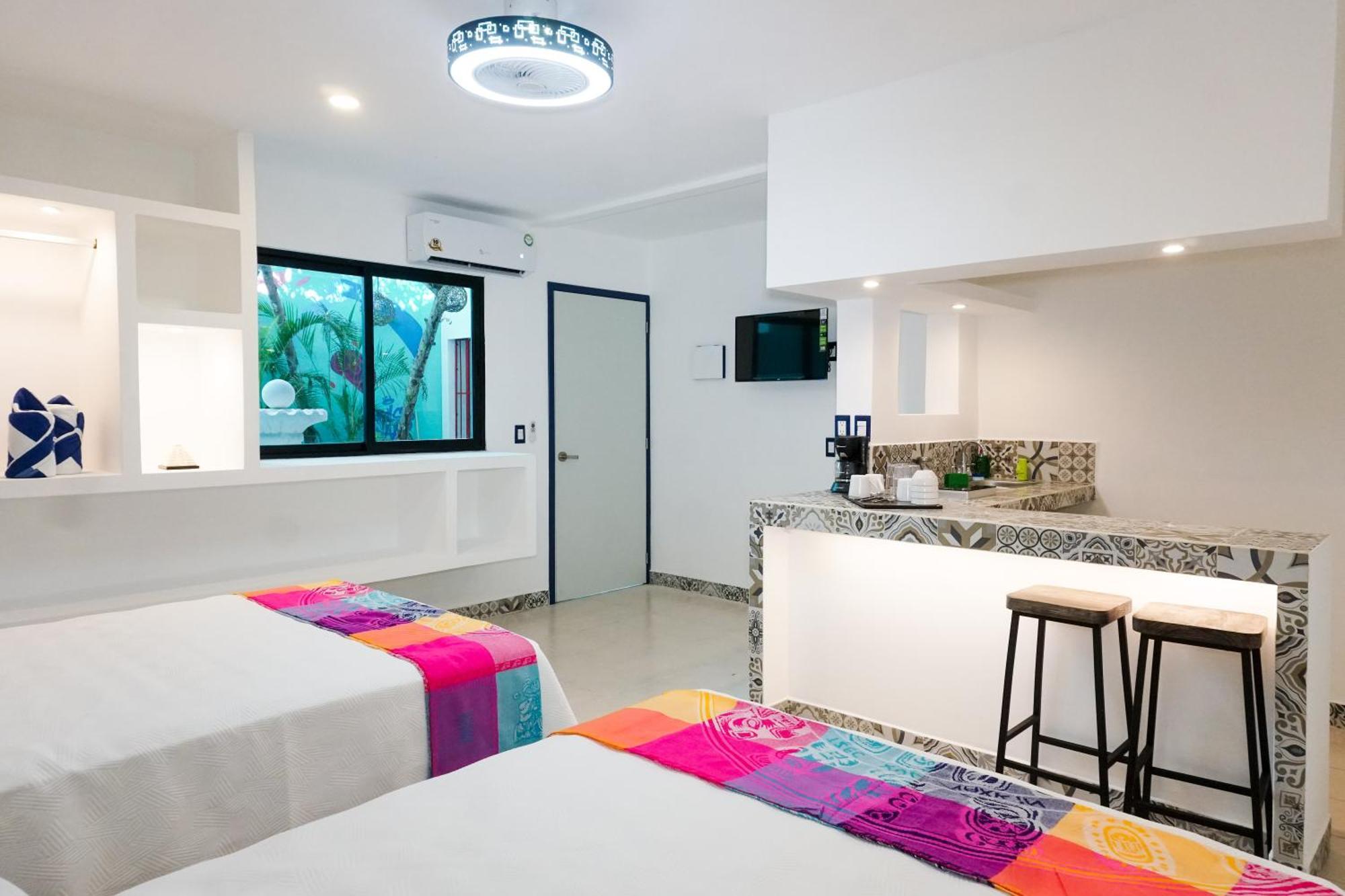 Linda Vecindad Hotel Playa del Carmen
