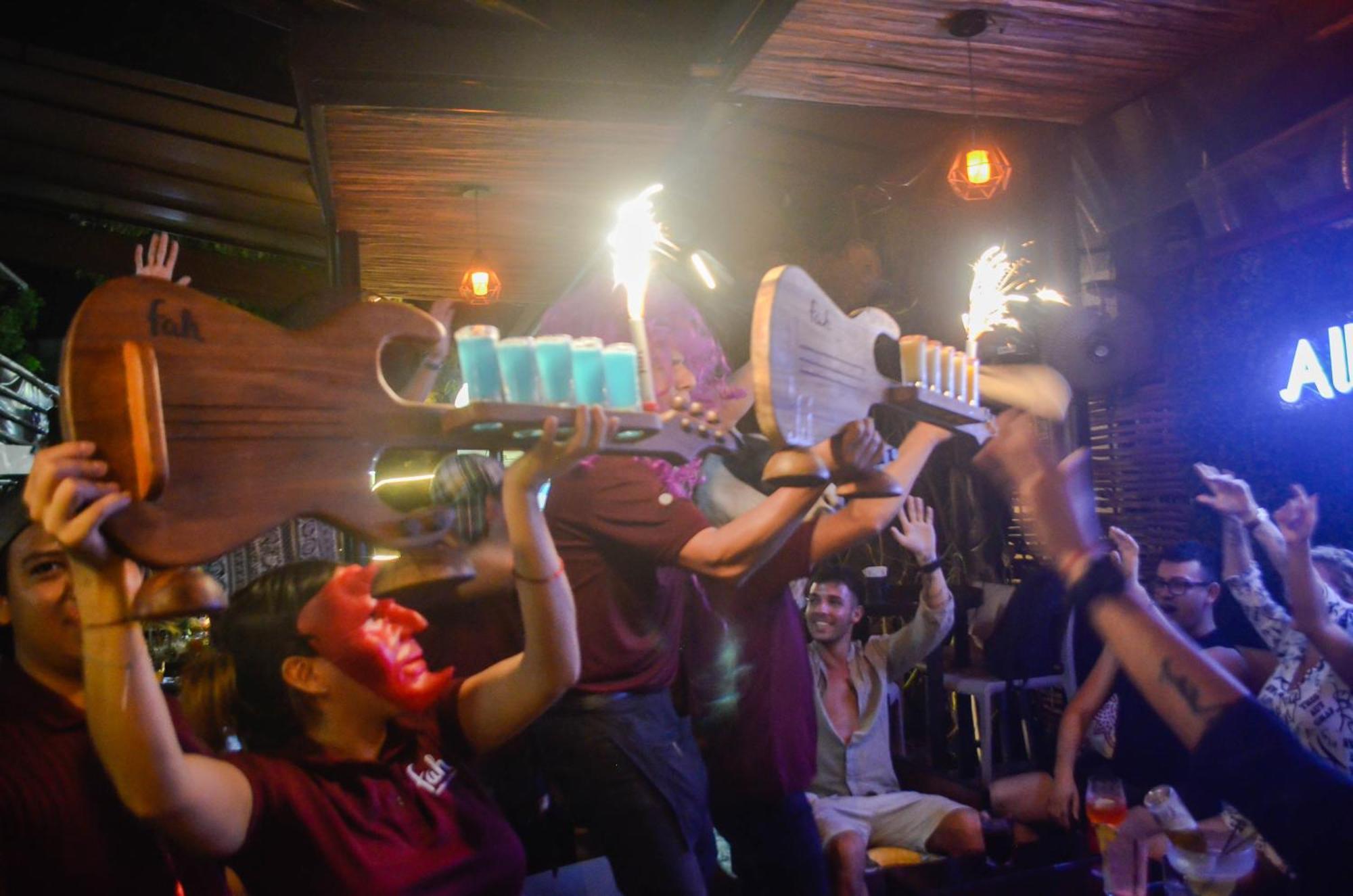 Siesta Fiesta Adults Only - 5th Avenue Hotel