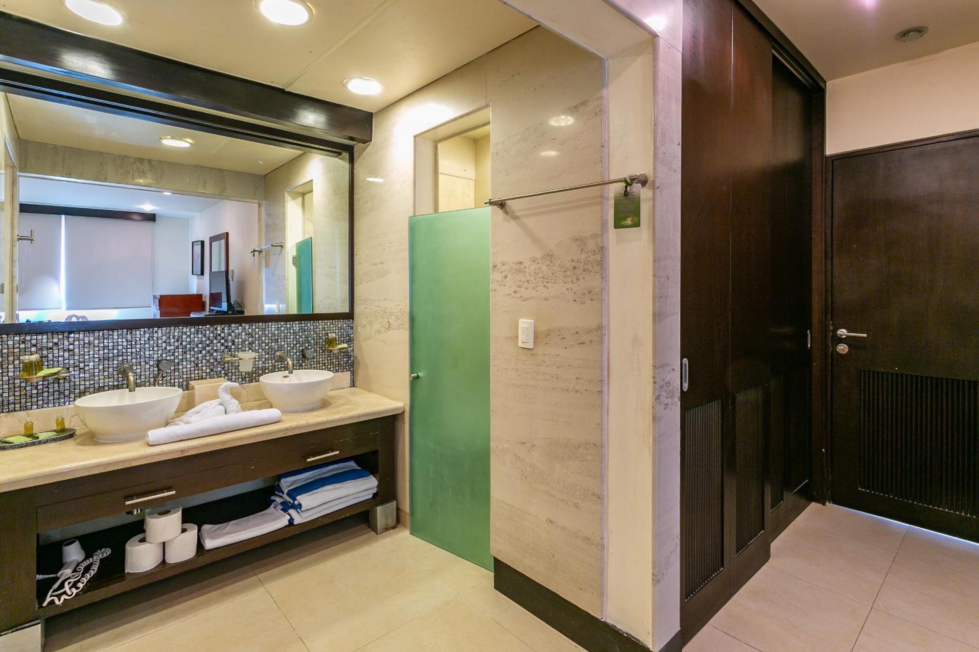 Pueblito Escondido By Hola And Land * Playa del Carmen