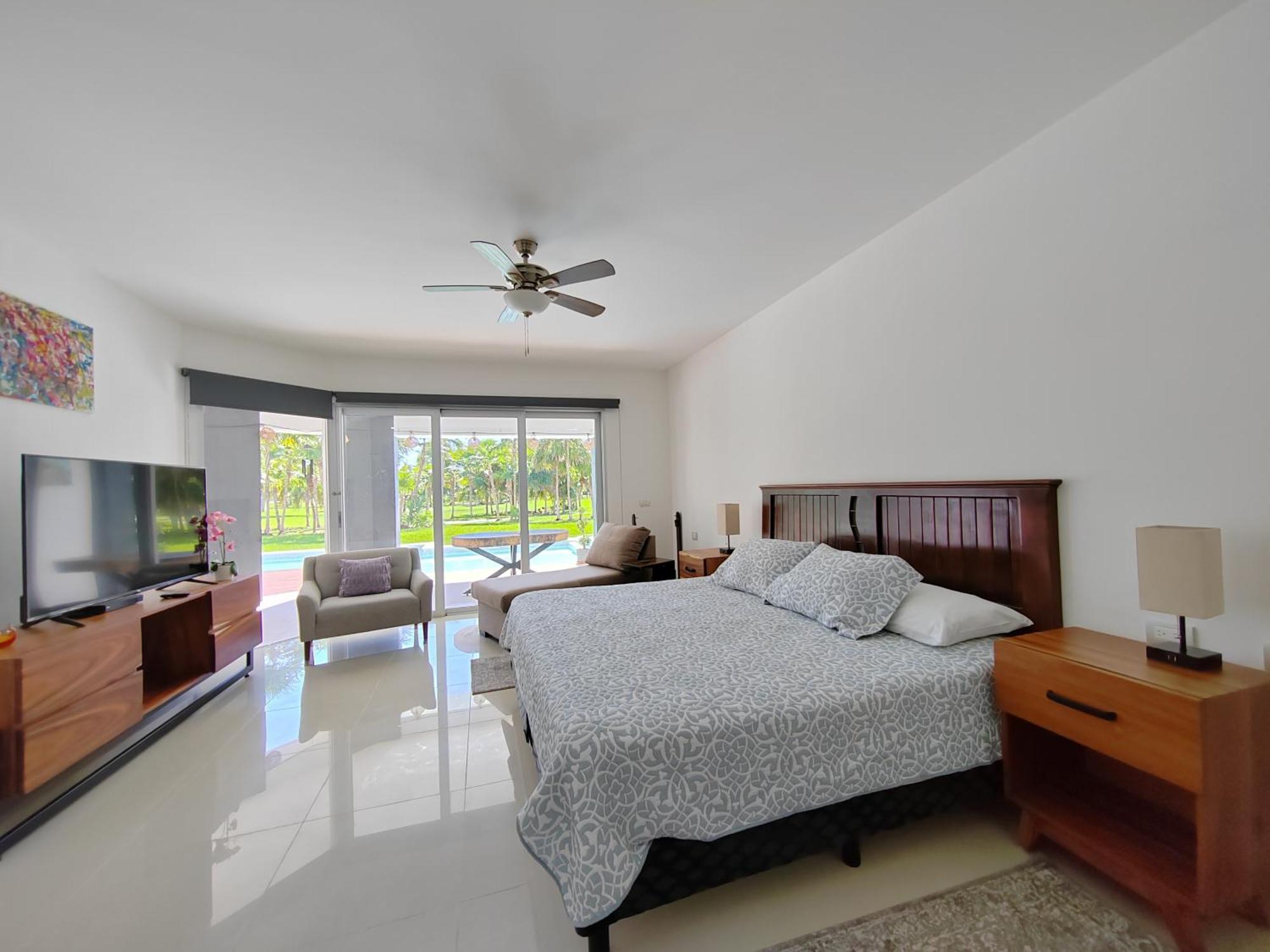 Stunning Ocean Front By Boutique Playa del Carmen