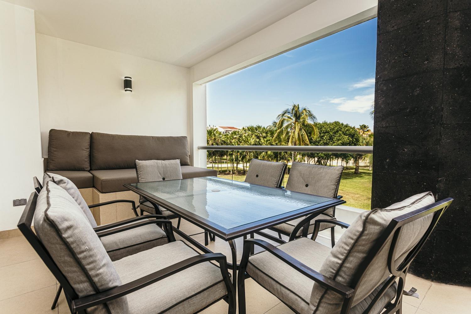 Casa Miraflores *