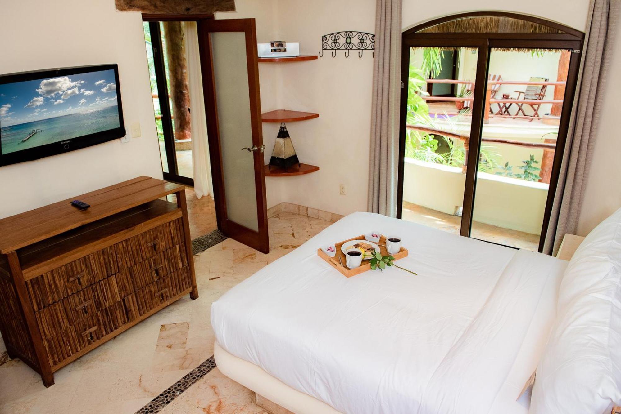 Hotel Sacbe And Club