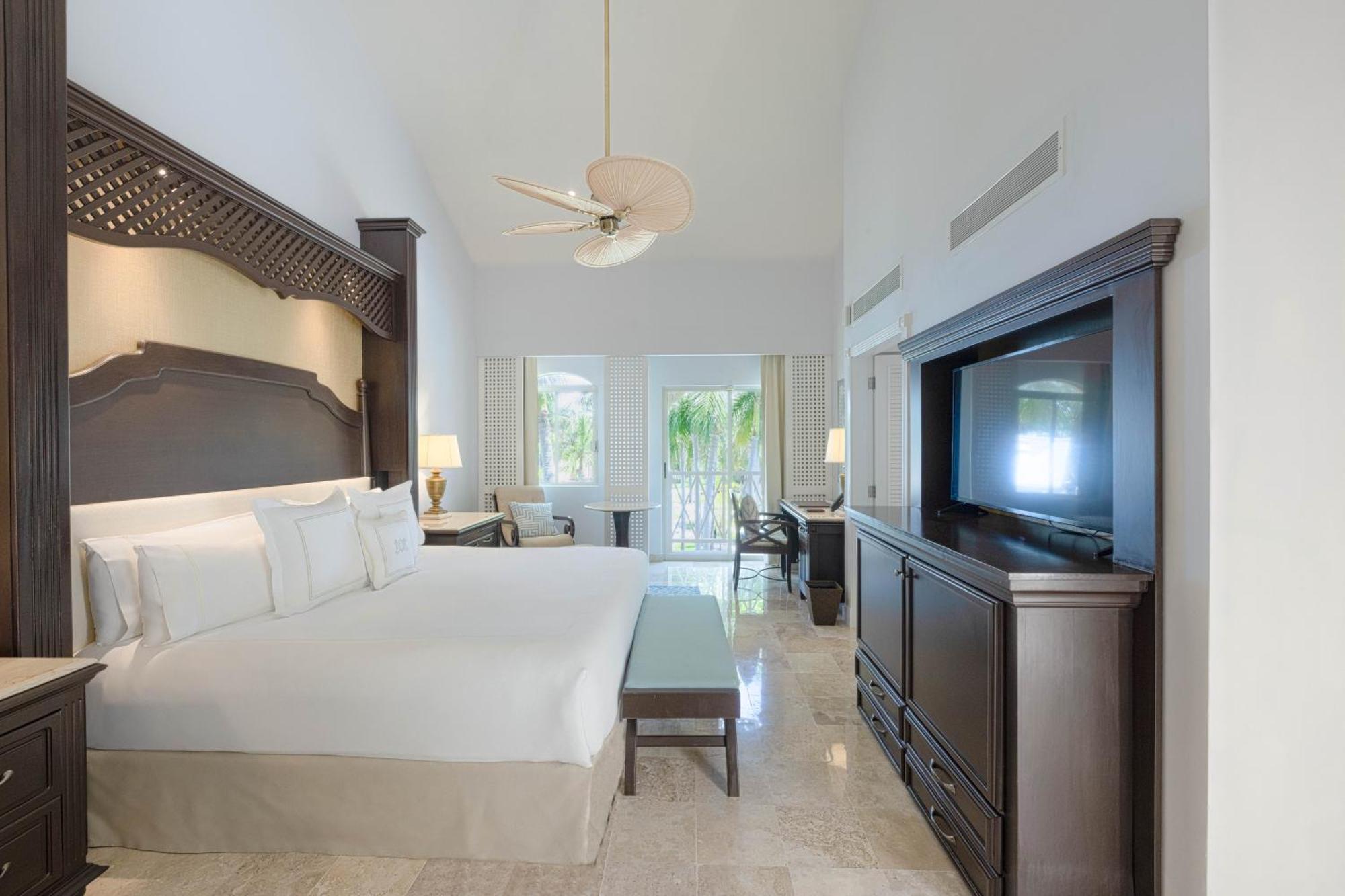 Resort Royal Hideaway Playacar Adults Only