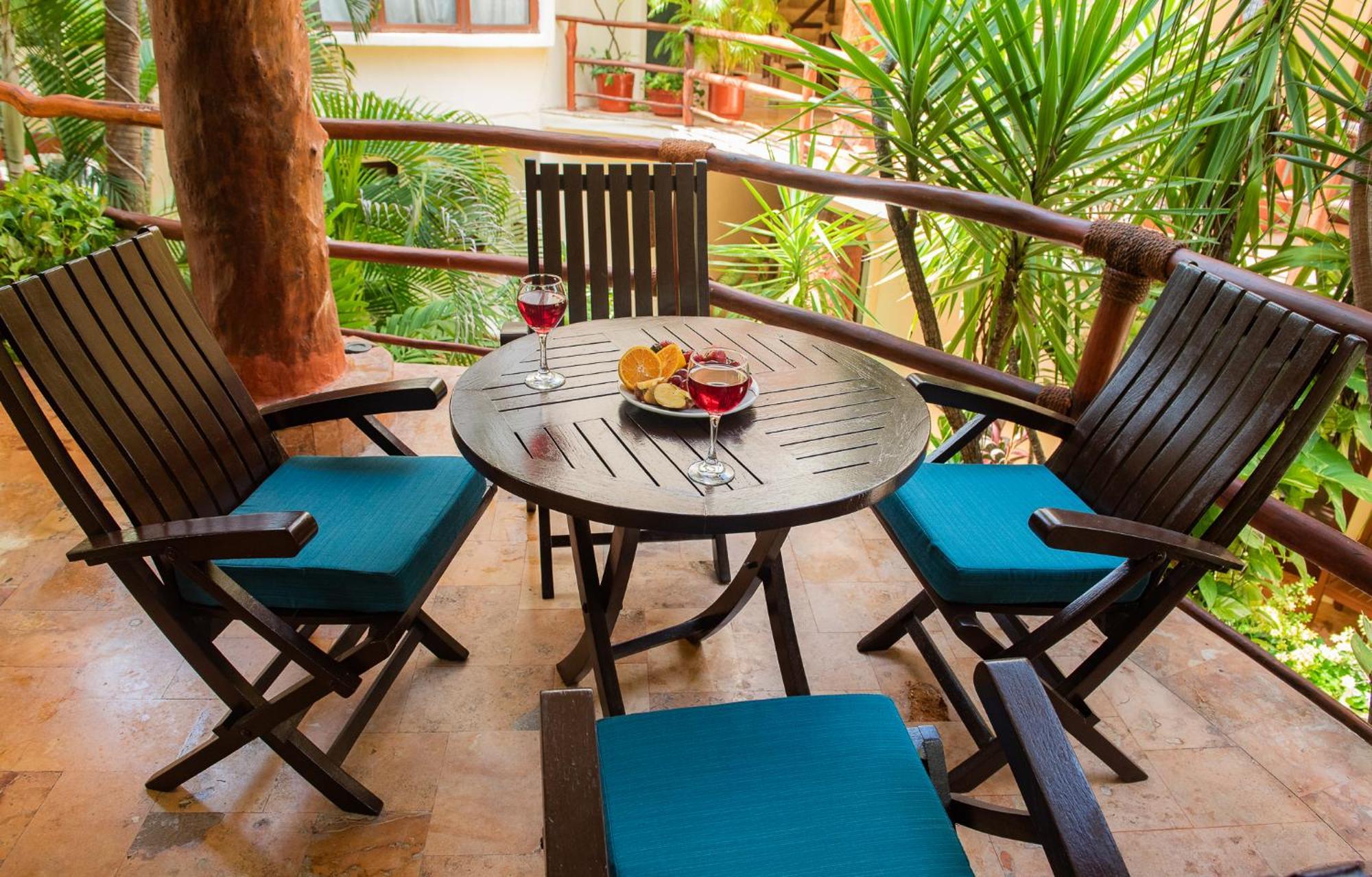 Hotel Sacbe And Club