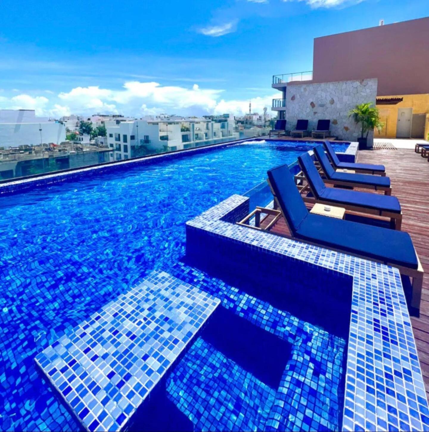 Lujoso Departamento En El Corazón De Playa * Playa del Carmen