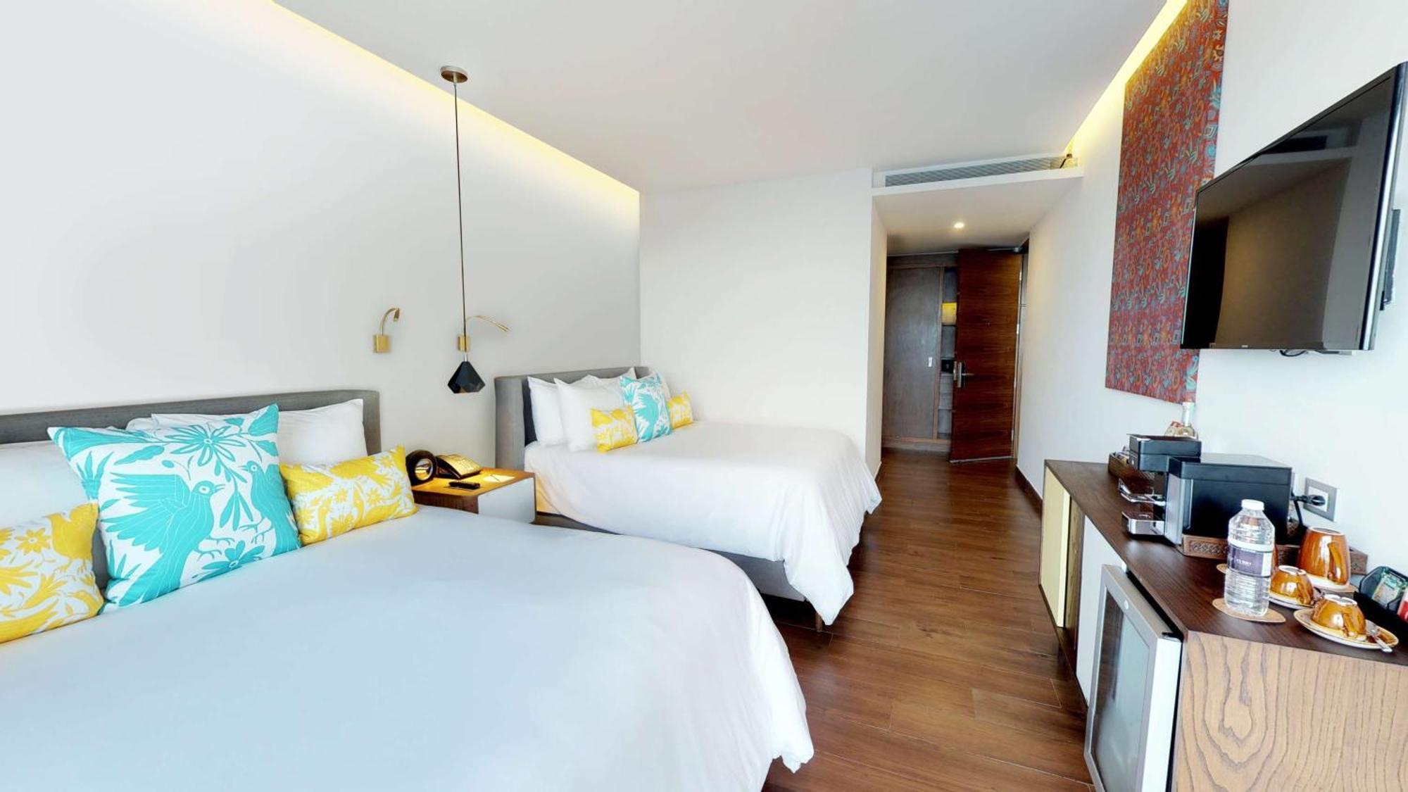 The Fives Downtown & Residences, Curio Collection By Hilton Hotel