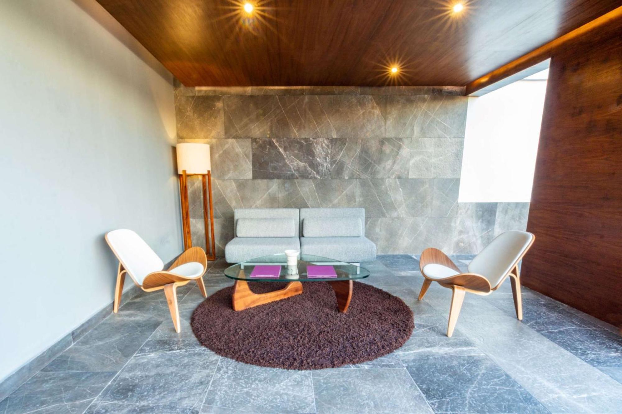 The Fives Downtown & Residences, Curio Collection By Hilton Hotel