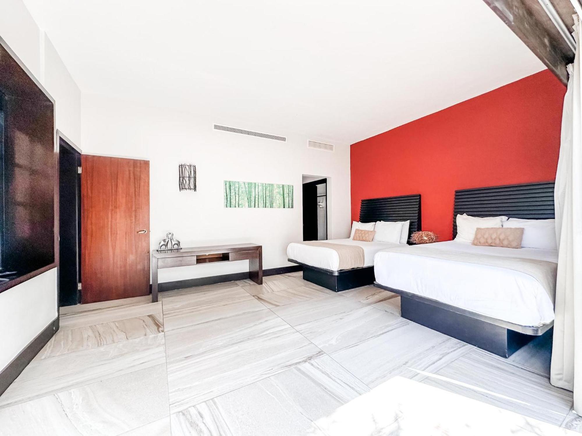 Atb33 Amazing With Enormous Terrace & Privatepool