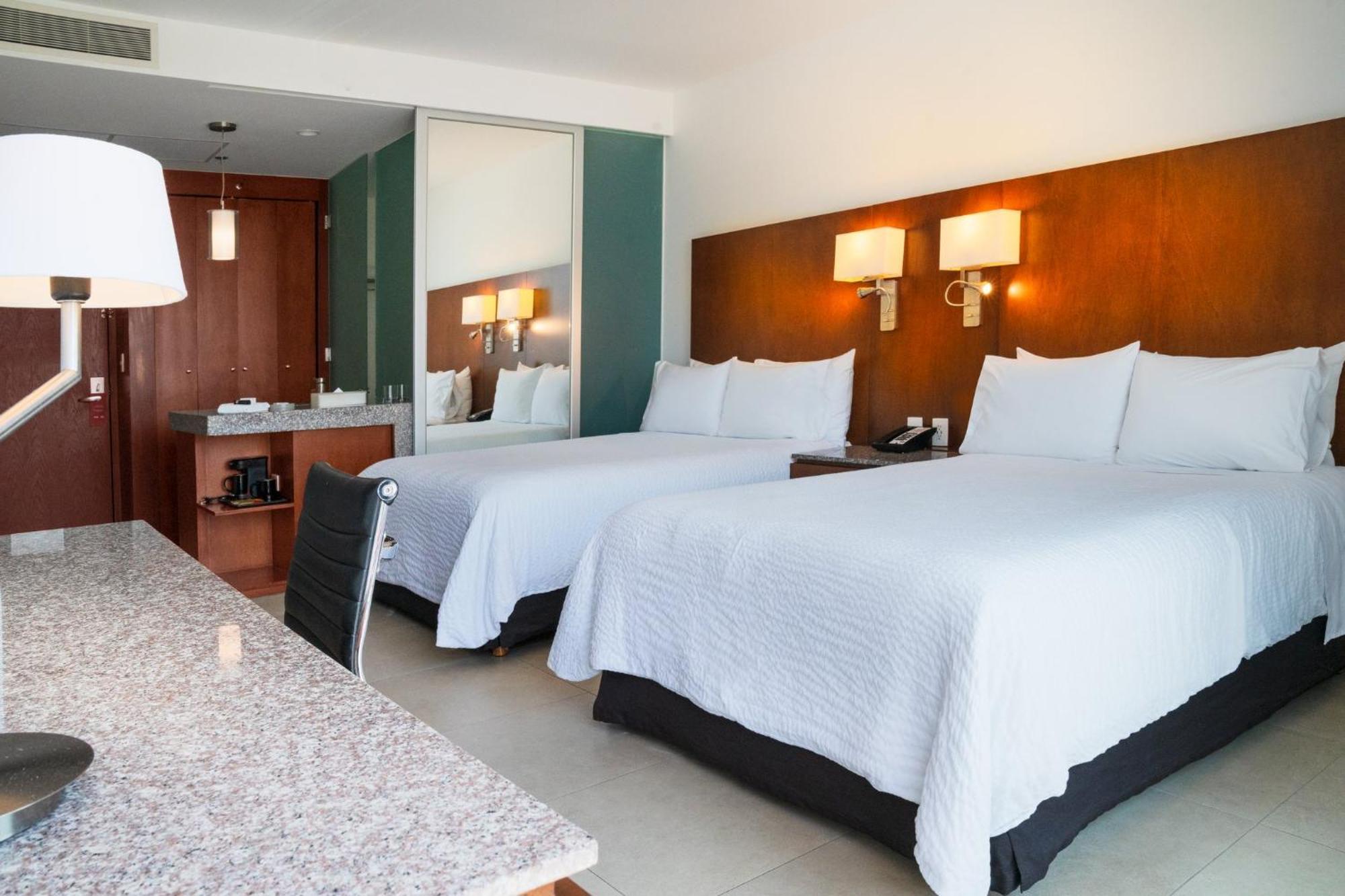 Fiesta Hotel