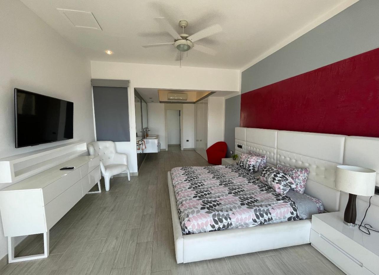 Apartment Penthouse On 5av! Private Pool! Rooftop With Ocean View *