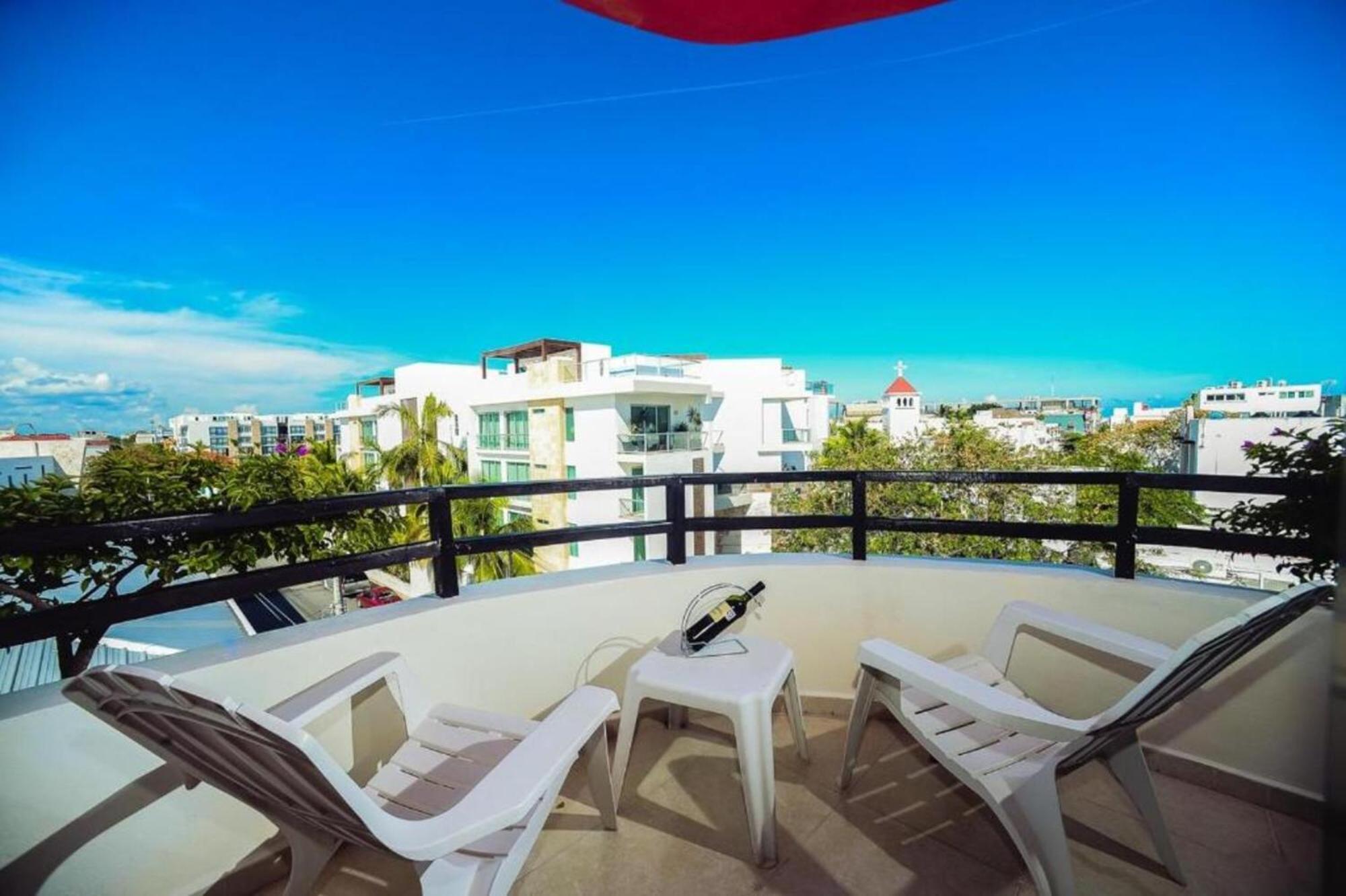 Encanto Riviera 3*