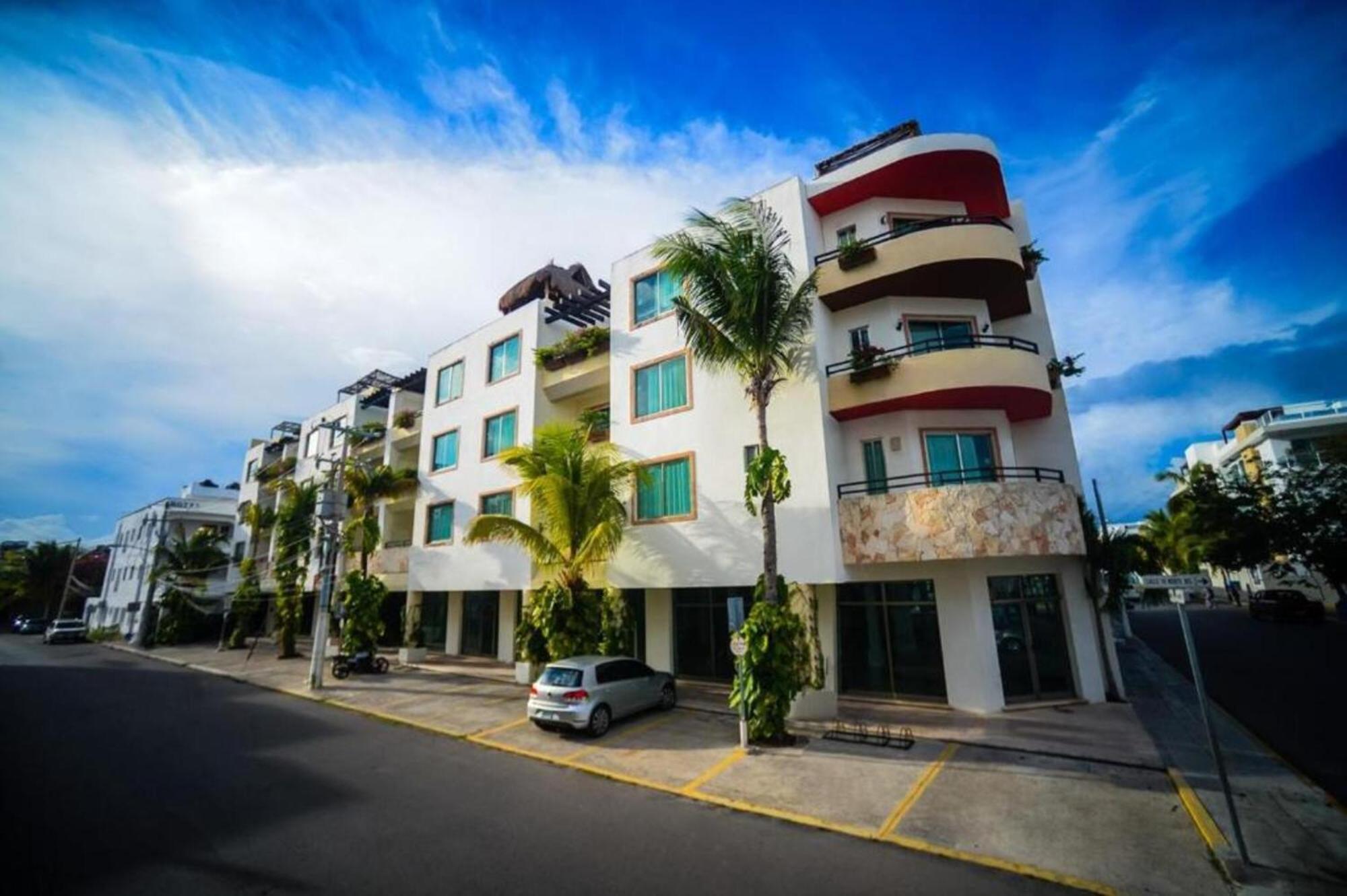 Encanto Riviera Playa del Carmen