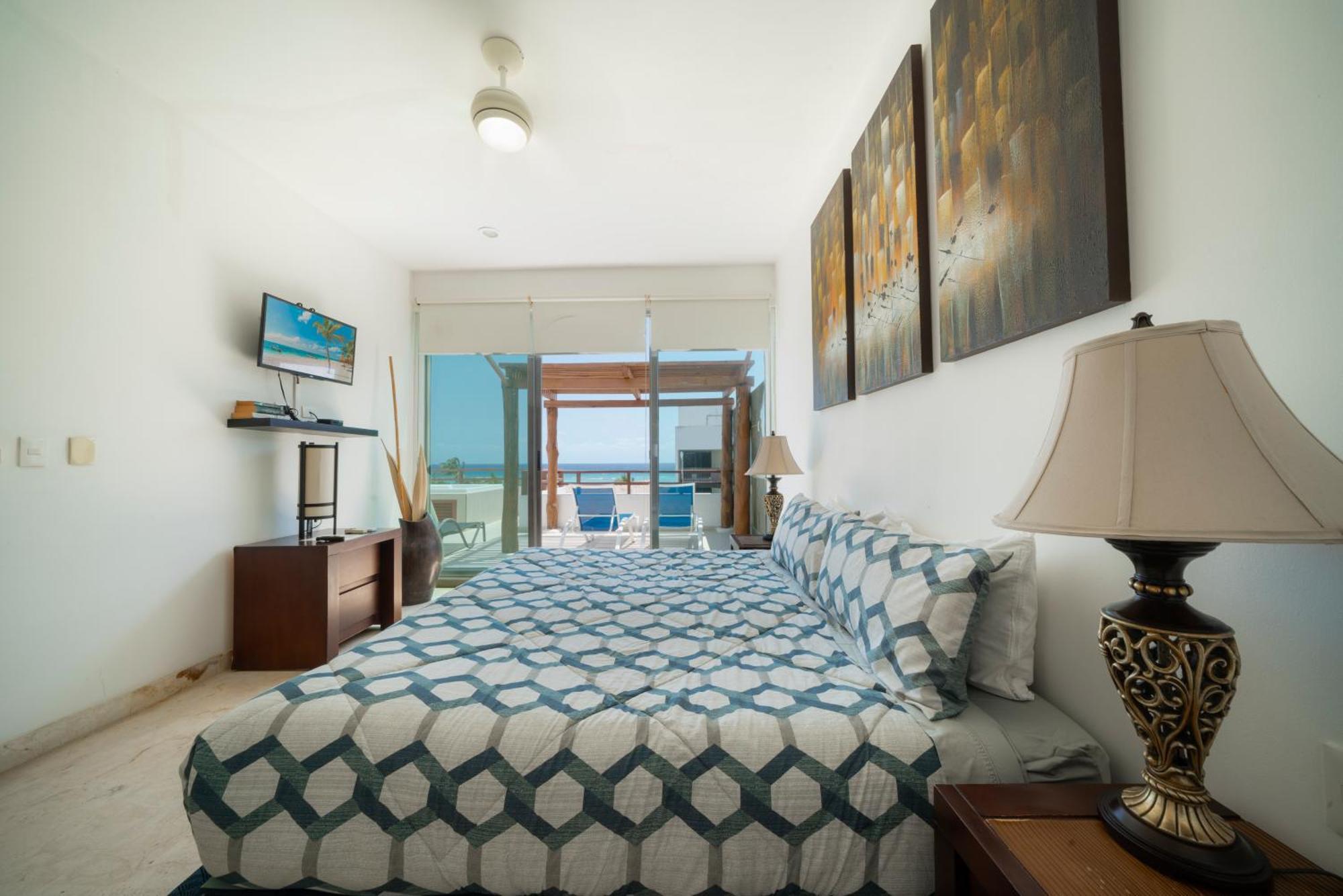 Holiday home Beachfront Penthouse With 3 Bedrooms & Ocean View - Nubes *
