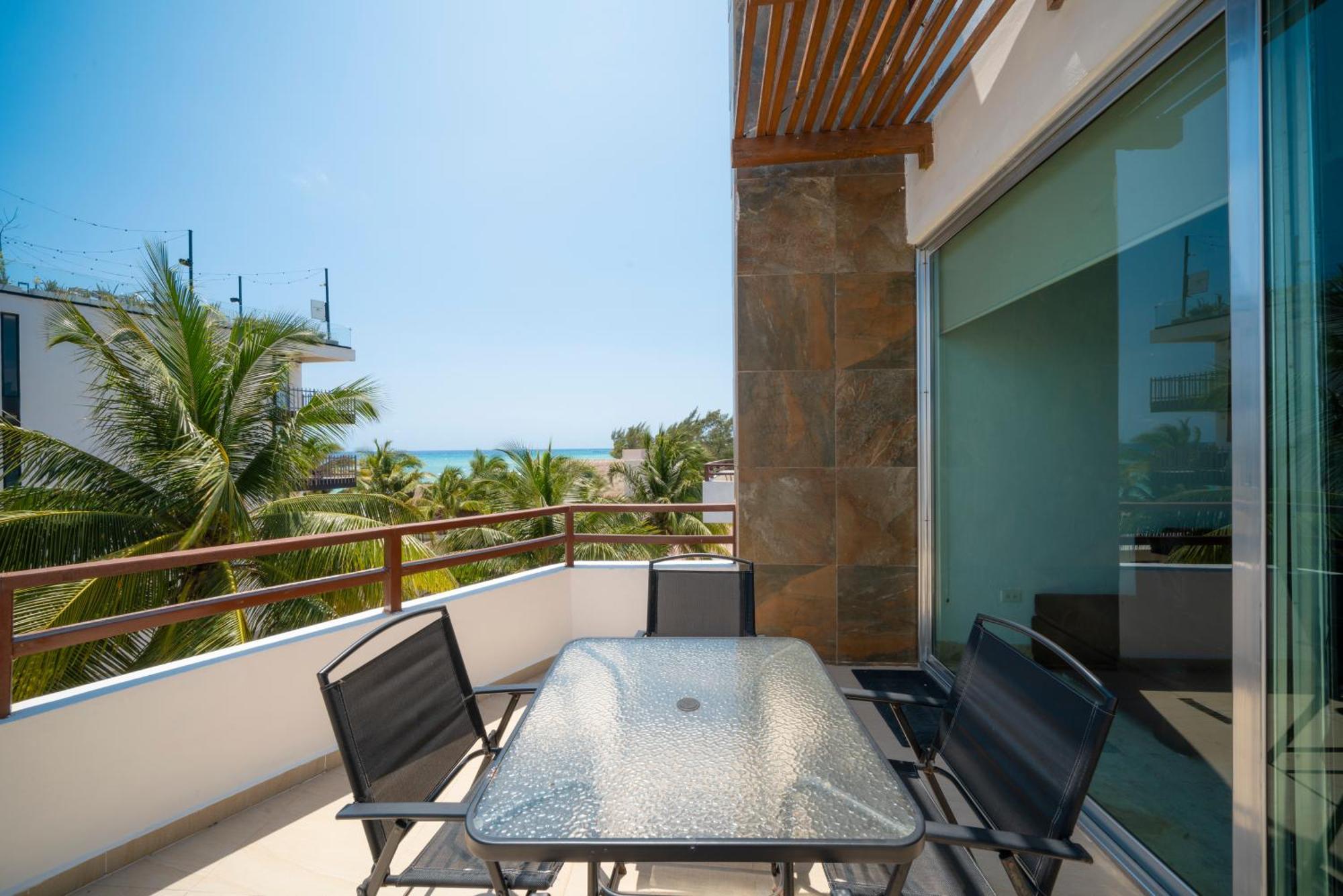 Beachfront Penthouse With 3 Bedrooms & Ocean View - Nubes Playa del Carmen