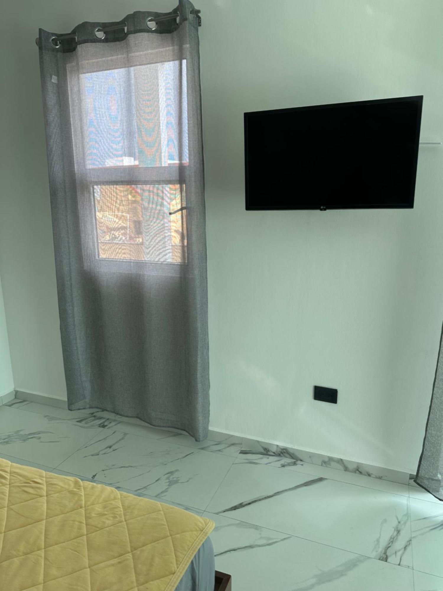 Apartment 40,