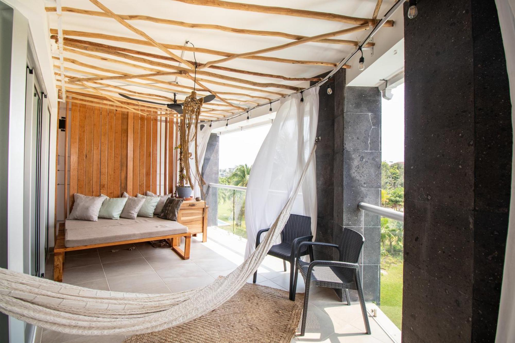 Luxury Beachfront At Mareazul Apartment Playa del Carmen