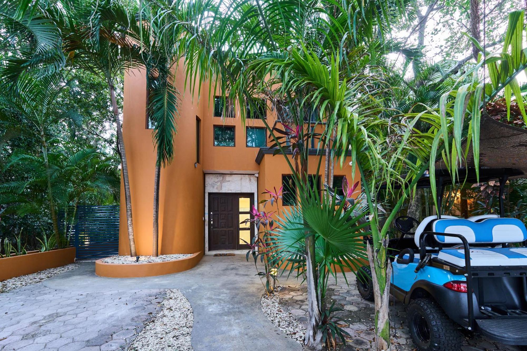 Holiday home Spacious And Stylish Vacation For 8 With Private Pool And Large Terrace *